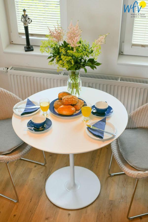 Haus Inselrose Ferienwohnung Wildrose ยูอิสท์ ภายนอก รูปภาพ